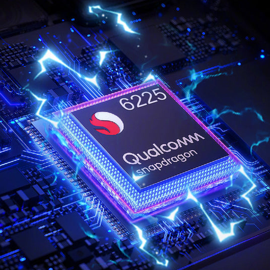 GT7 device highlighting the powerful Snapdragon 6225 chipset for enhanced performance and efficiency.